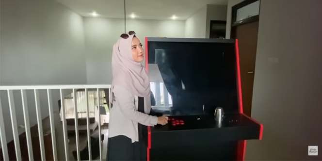 10 Potret Rumah Wirda Mansur yang Dicap Halu Oleh Netizen, Mewah Banyak Kandang Ayam 