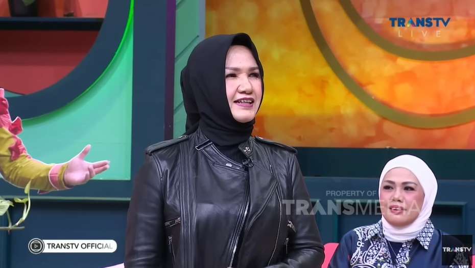 Ingat Tuty Wibowo, Penyanyi Lagu `No Comment` yang Diviralkan Bunda Corla? Begini Nasibnya Sekarang