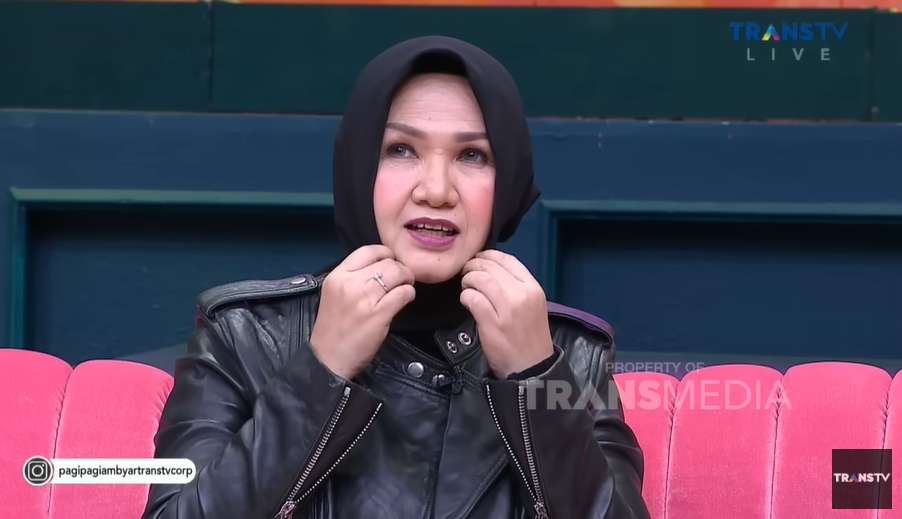 Ingat Tuty Wibowo, Penyanyi Lagu `No Comment` yang Diviralkan Bunda Corla? Begini Nasibnya Sekarang