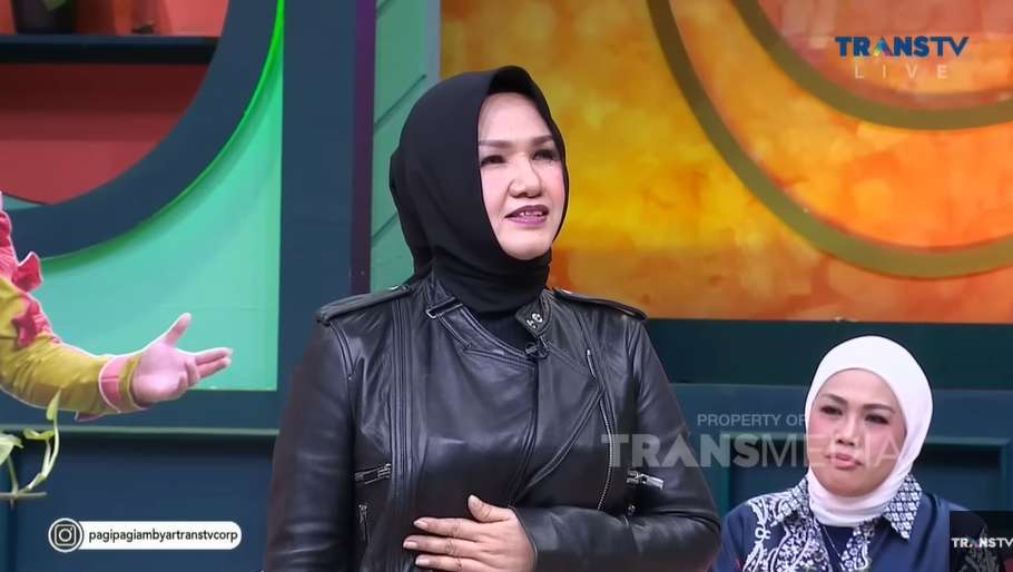 Ingat Tuty Wibowo, Penyanyi Lagu `No Comment` yang Diviralkan Bunda Corla? Begini Nasibnya Sekarang