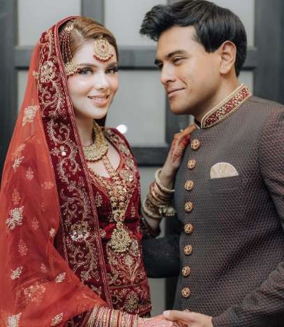 Artis Ini Diam-diam Nikah Karena Takut Gagal, Ternyata Istrinya Cantik Banget Bak Tuan Putri!