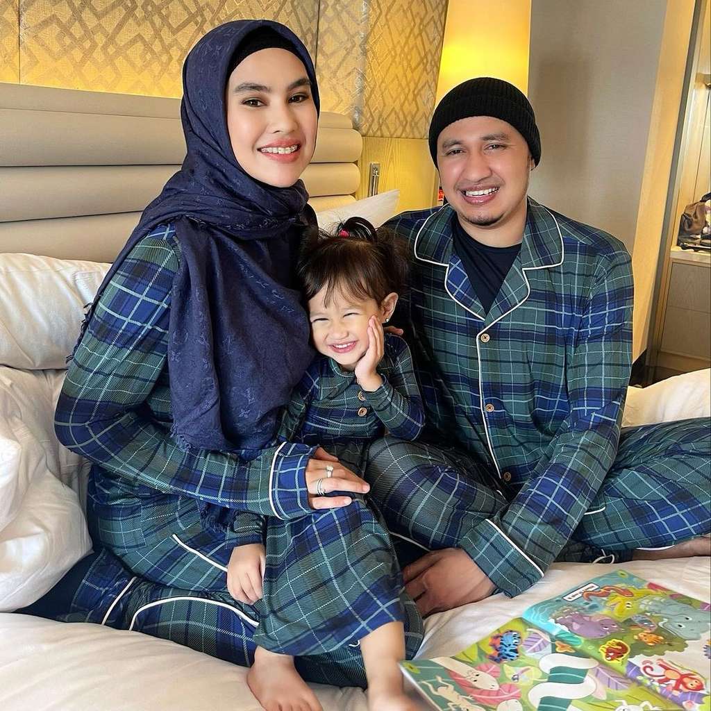 6 Artis Pilih Melahirkan di Rumah, Terkendala Biaya?