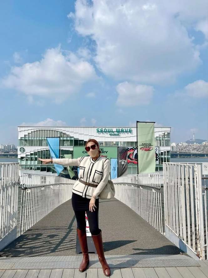 8 Potret Femmy Permatasari Usai Jalani Operasi Plastik `Lagi`, Wajahnya Jadi Beda Banget!