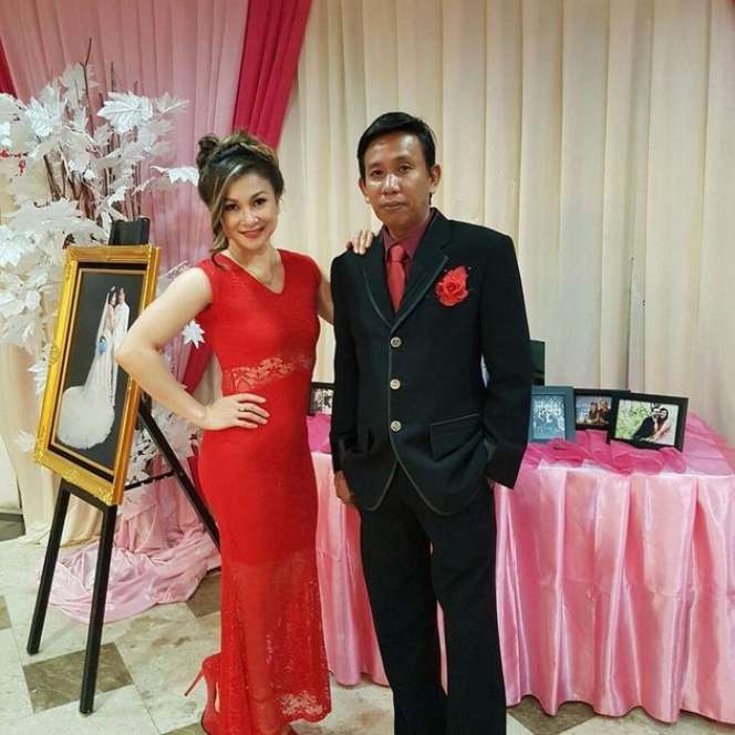 Masih Ingat Fanny Fadila `Ucup Bajaj Bajuri`? Paras Istrinya Cantik Banget, Ini Potretnya