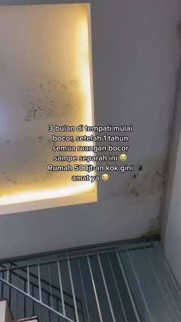 Potret Rumah Rp500 Juta Ambruk Baru Ditempati Setahun