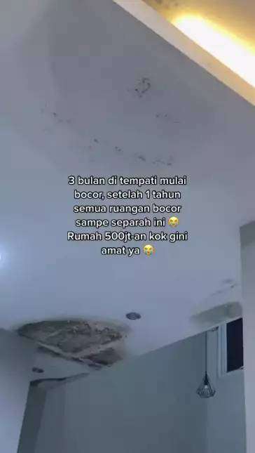 Potret Rumah Rp500 Juta Ambruk Baru Ditempati Setahun