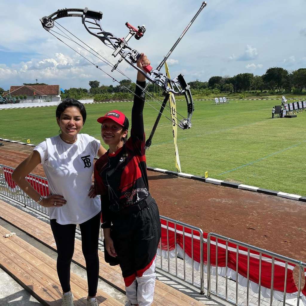 Putri Sulung Nikita Mirzani Sebut Ibunya 'Bermuka Dua'