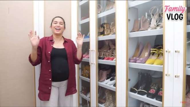 10 Potret Rumah Mewah Nindy Ayunda `Musuh` Nikita Mirzani, Bak Istana, Ada Lift & Salon Pribadi 
