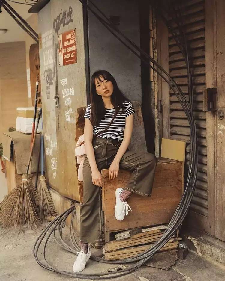 Masih Ingat Ipeh di Sinetron Si Entong? Dulu Gadis Culun, Kini Berubah Bak Idol Korea, Lihat 8 Potretnya