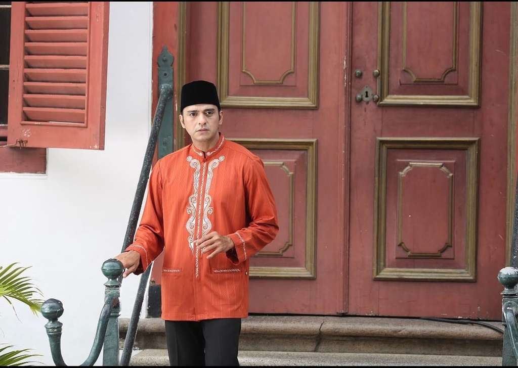 Sederet Artis yang Langganan Jadi Ustaz di Sinetron