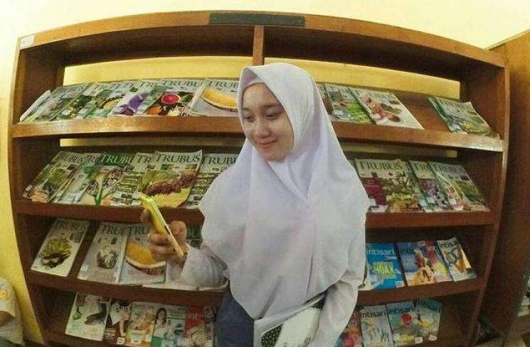 Sederet Potret Jadul Yeni Inka, Cantiknya Natural