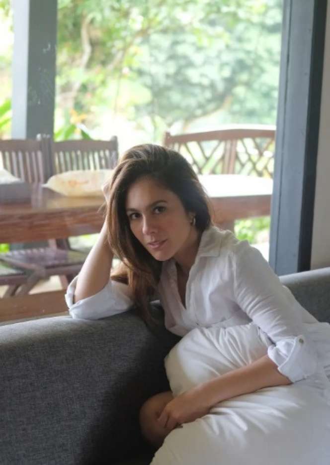 Berstatus Janda, Sederet Seleb Cantik Ini Dapat Julukan Hot Mama, Cantiknya Nggak Ada Lawan!