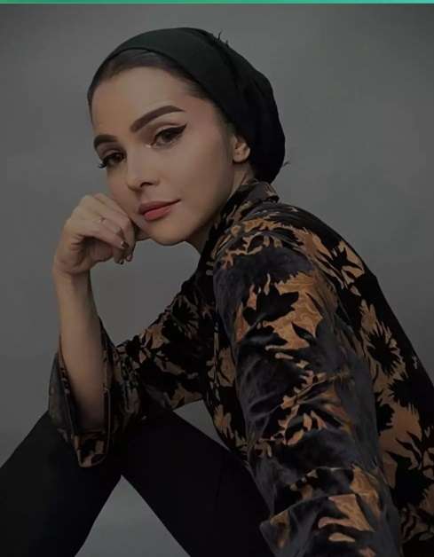 Adu Gaya 3 Mantan Istri Enji Baskoro, Masing-masing Punya Ciri Khas yang Unik!