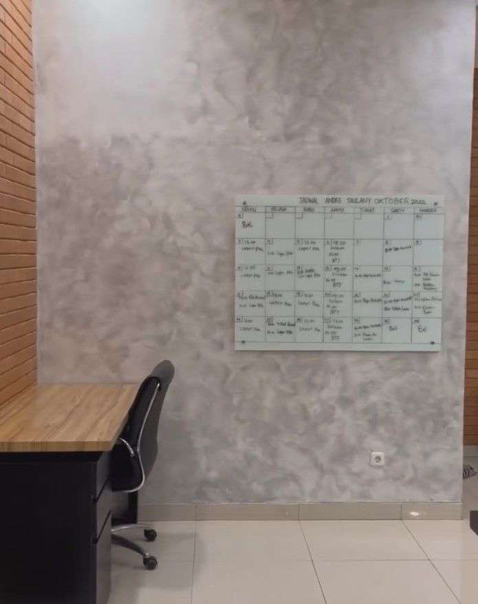 8 Potret Pabrik Konten Andre Taulany, Dulu Sederhana, Kini Besar & Megah Bak Kantor Google