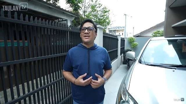 9 Potret Garasi Mewah Kiky Saputri, Dulu Guru Honorer Digaji Rp20 Ribu Sehari, Kini Sultan Abis! 