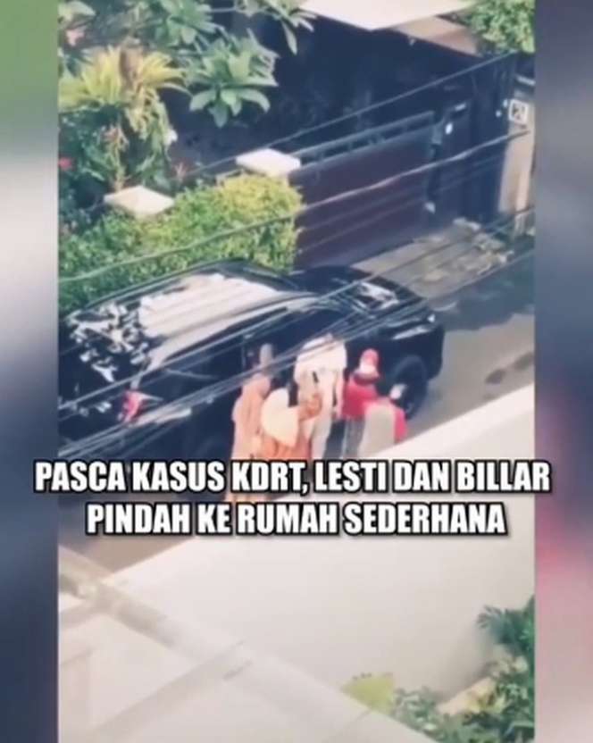 Potret Lesti Kejora dan Rizky Billar Kini Tinggal di Kontrakan Sederhana