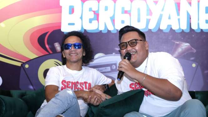 Kolaborasi Kaka Slank dengan Ndarboy Genk di Semesta Bergoyang