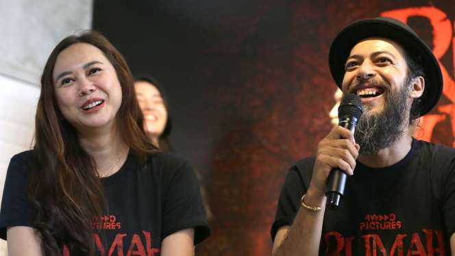 Rumah Iblis Jadi Comeback Aura Kasih di Layar Lebar