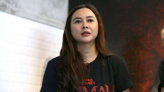 Rumah Iblis Jadi Comeback Aura Kasih di Layar Lebar