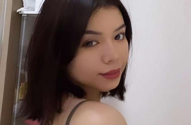 Potret Rena Oktapia Adik Billy Syahputra yang Jarang Tersorot, Paras Cantiknya Disebut Mirip Amanda Manopo!