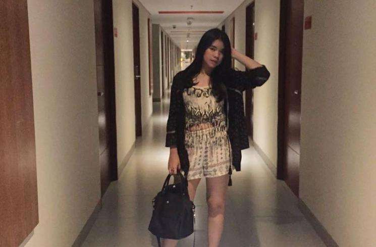 Potret Rena Oktapia Adik Billy Syahputra yang Jarang Tersorot, Paras Cantiknya Disebut Mirip Amanda Manopo!