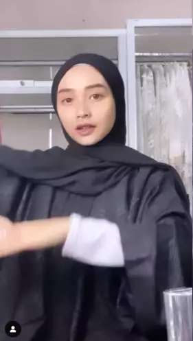9 Transformasi Ega D’academy, Biasa Polos Kini Riasan Makeup Tebal, Dikira Barbie Hidup!