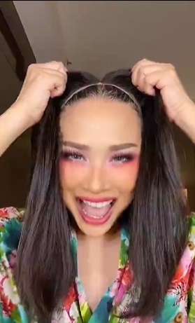 Momen Detik-detik Titi DJ Buka Wig, Ternyata Begini Potret Rambut Aslinya!