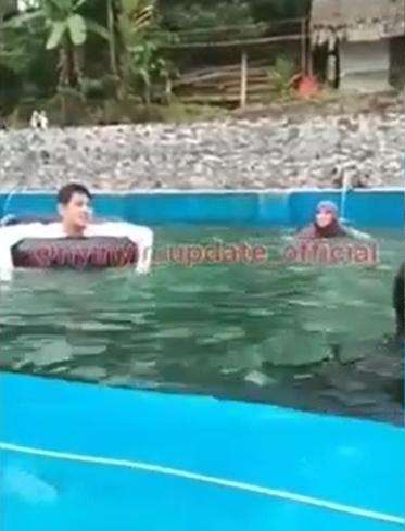 Dikabarkan Bangkrut! 10 Potret Lesty & Rizky Billar Renang di Pemandian Umum, Ekspresi Wajah Disorot!
