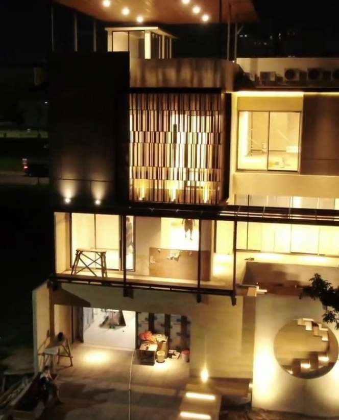 Siap Ditempati, Potret Rumah Baru Pebulutangkis Jonatan Christie, Mewah Bak Hotel Berbintang!