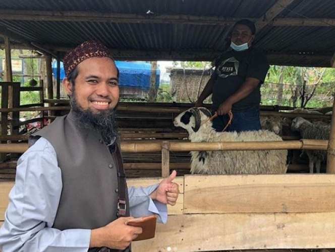 Masih Ingat Sakti Mantan Personil Sheila On 7? Dulu Bassist Andalan Kini Pilih Hijrah, Penampilannya Berubah Total!