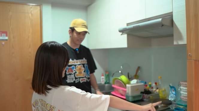 10 Potret Apartemen 2 Lantai Milik ONIC Kayes, Gamers Cantik yang Viral, Dalamnya Keren!