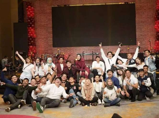 Potret Kebersamaan Tim Leslar Entertainment, Baru Satu Tahun Beroperasi Ditutup Lesty-Billar
