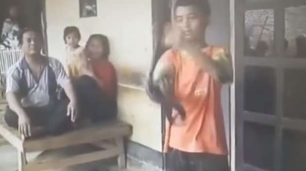 10 Potret Rumah Panji Petualang Zaman Susah, Dari Anyaman Bambu, Kini Reyot & Hampir Roboh!