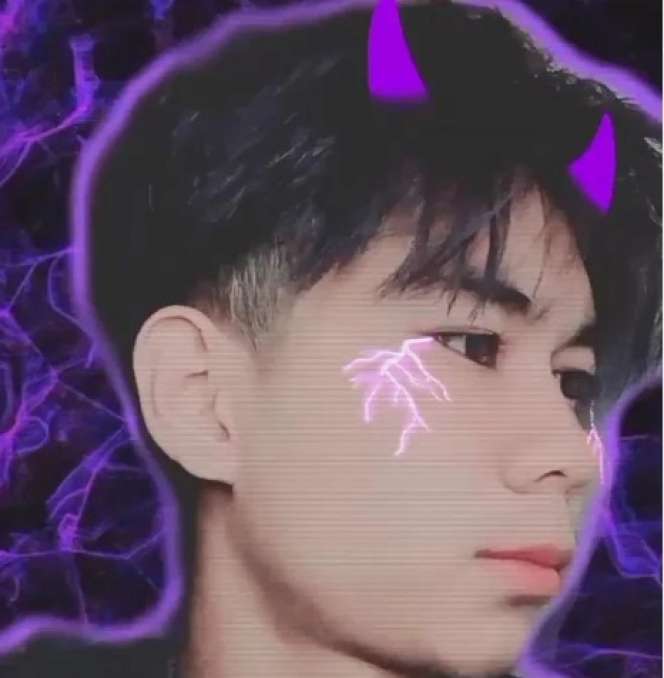 Potret Alif Cepmek `Kamu Nanyeaa`yang Viral Tirukan Suara Dilan, Ternyata Wibu Garis Keras!