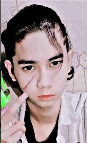 Potret Alif Cepmek `Kamu Nanyeaa`yang Viral Tirukan Suara Dilan, Ternyata Wibu Garis Keras!