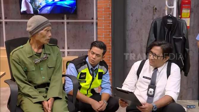 Ingat Boneng Hansip Gila di Warkop DKI? Dikira Tak Laku & Hidup Susah, Ternyata Bintangi Film KKN di Desa Penari