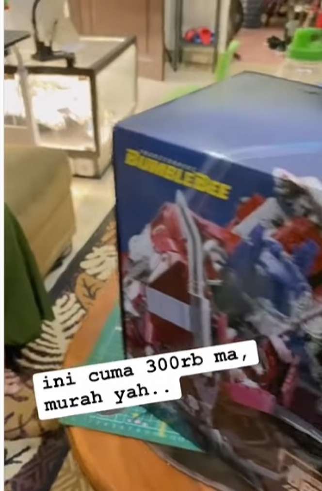 Suami Terciduk Bohong ke Istri Usai Ngaku Beli Mainan Murah, Ternyata Harganya Bikin Netizen Auto Ketar-ketir!
