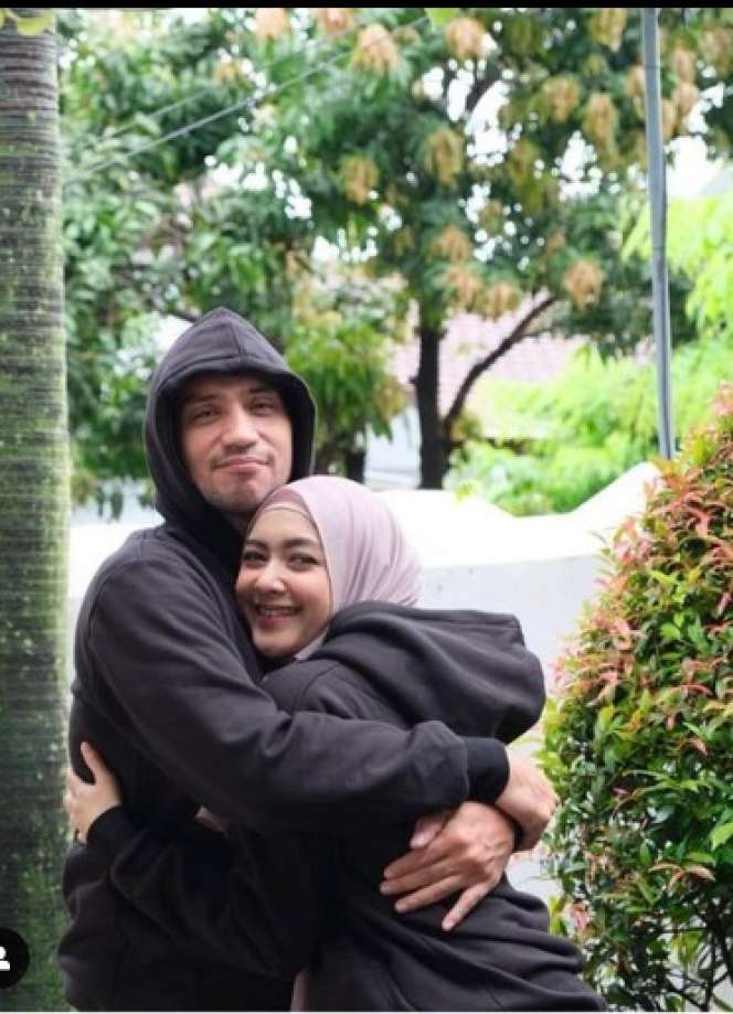Suami Terlibat Skandal Selingkuh hingga Narkoba, Kesetiaan Sang Istri Justru Tuai Acungan Jempol!