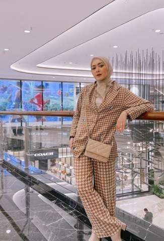 Suami Terlibat Skandal Selingkuh hingga Narkoba, Kesetiaan Sang Istri Justru Tuai Acungan Jempol!