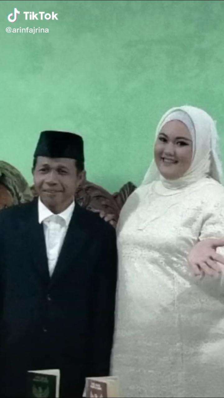 Viral Pasangan Beda Usia 20 Tahun, Jomplang Banget Dikira Bapak dan Anak, Lihat 8 Potretnya