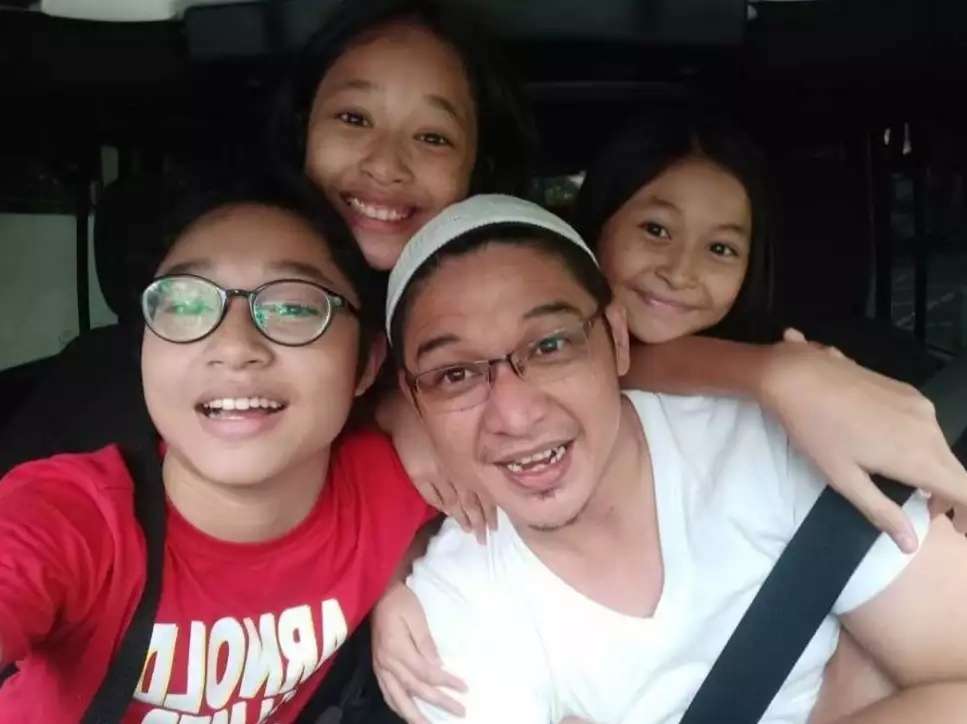 Damai Usai 11 Tahun Berseteru, Ini 10 Potret Haru Kiesha Alvaro & Pasha Ungu yang Bikin Baper!