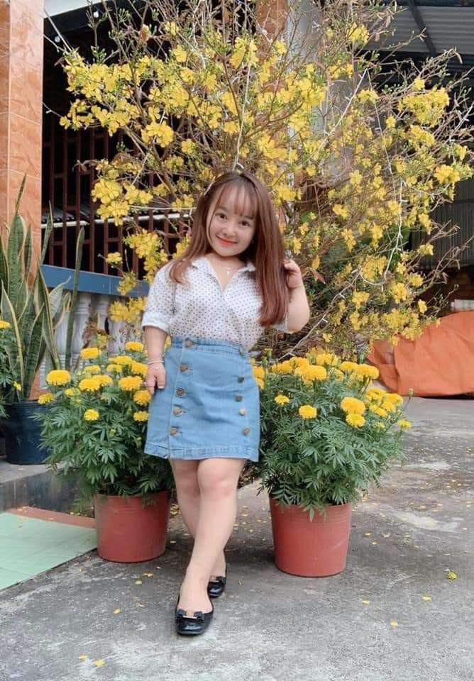 10 Potret Gadis Imut yang Viral, Parasnya Bak Bocah SD 7 Tahun, Ternyata Usia Sebenarnya 27