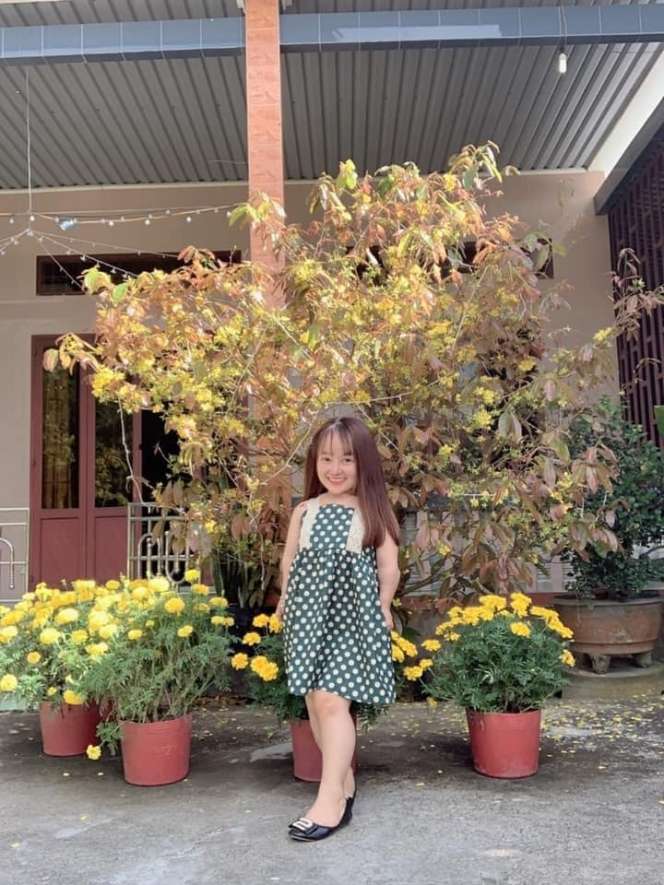 10 Potret Gadis Imut yang Viral, Parasnya Bak Bocah SD 7 Tahun, Ternyata Usia Sebenarnya 27