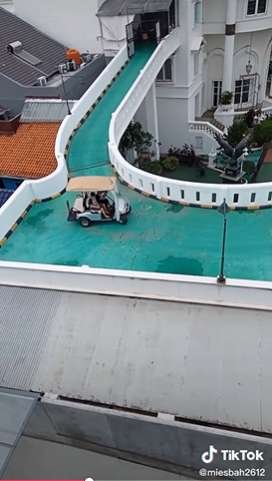 Viral Penampakan Jalan Aspal di Lantai 2 Rumah Sultan, Ternyata Jalur Mobil Golf, Lihat 8 Potretnya