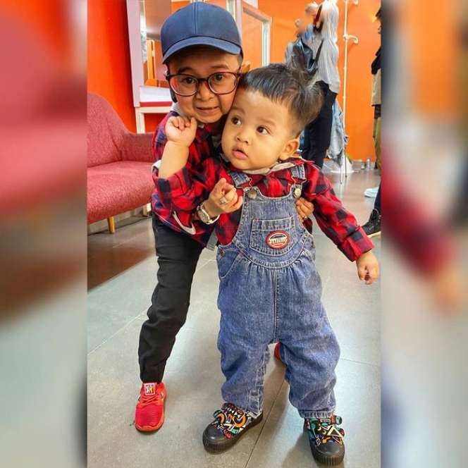 Potret Al Fatih Anak Kedua Daus Mini yang Jarang Tersorot, Imutnya Kebangetan!