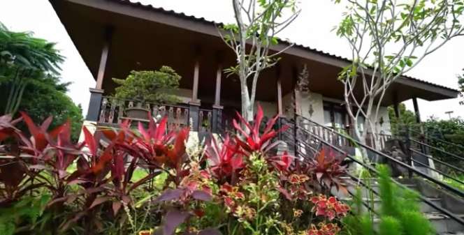 10 Potret Villa Mewah Ivy Baskara Seluas 1,3 Hektar yang Viral, Bak Miniaturnya Indonesia!