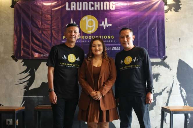 25 Tahun Jadi Drummer Ungu, Rowman Bangun Label Musik untuk Persiapan Pensiun