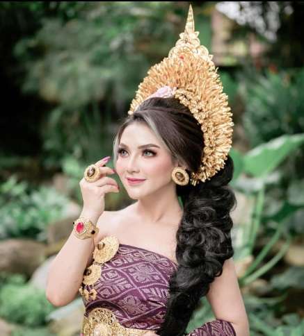 Potret Madona Istri Tukang Cilok di `Preman Pensiun 4` di Dunia Nyata, Ternyata Beda Banget!