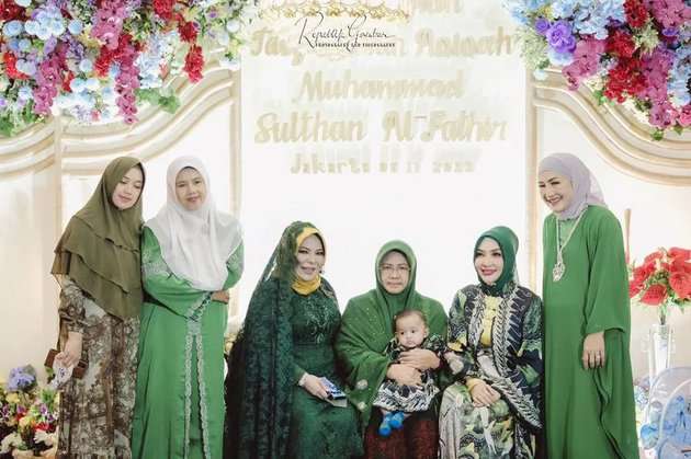 Potret Roro Fitria yang Kini jadi Single Mom