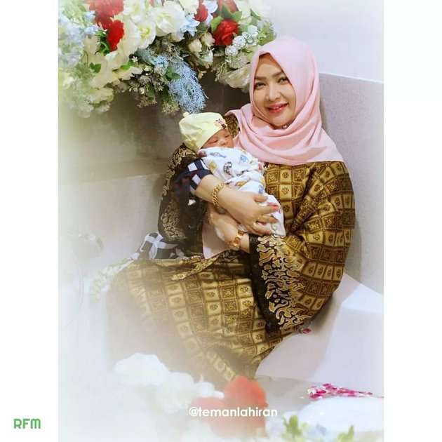 Potret Roro Fitria yang Kini jadi Single Mom